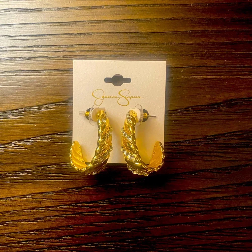 NEW Jessica Simpson gold earrings